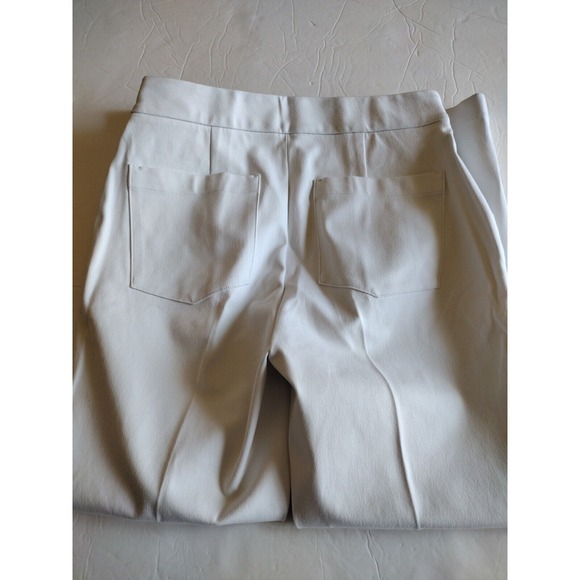 Spanx Pants Woman's M Classic White Slim Straight Silver Lining Technology - Picture 5 of 8